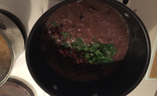 Adding parsley and raisins to roo broth